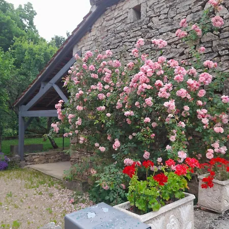 Gite D Aureilles 펜션 그라메트